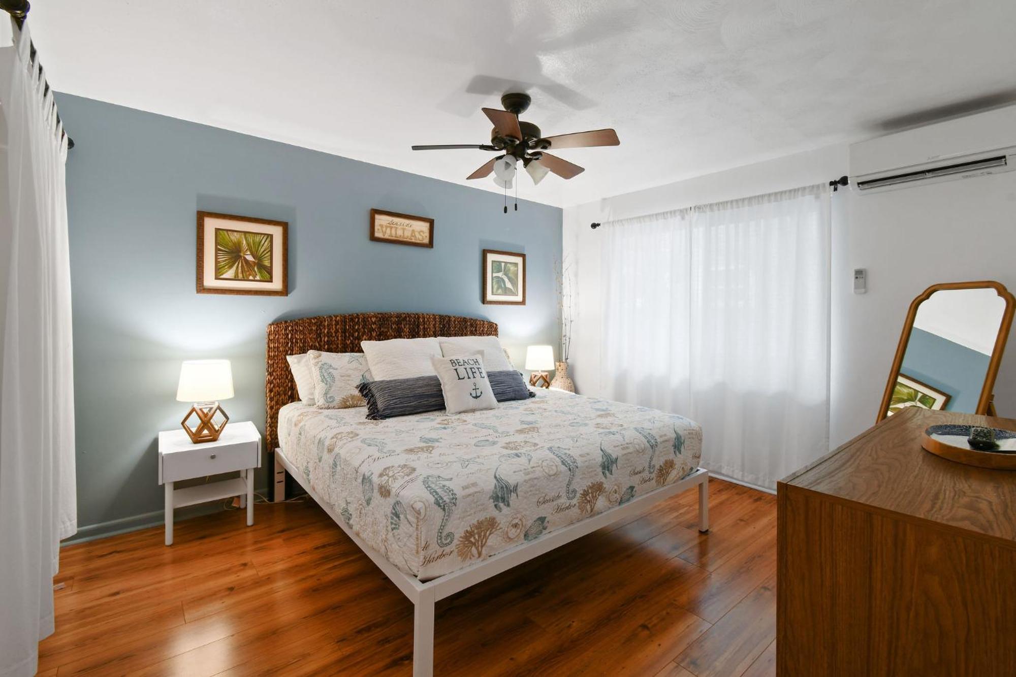 Sunshine Shores Boutique Apartments Palm Beach Shores Exterior foto