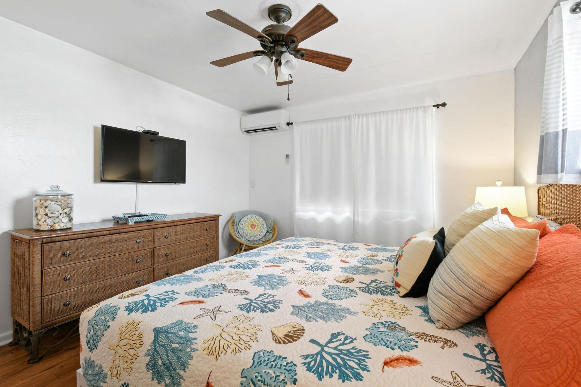 Sunshine Shores Boutique Apartments Palm Beach Shores Exterior foto